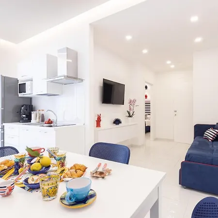 Yourhome - Blu Oltre Apartament